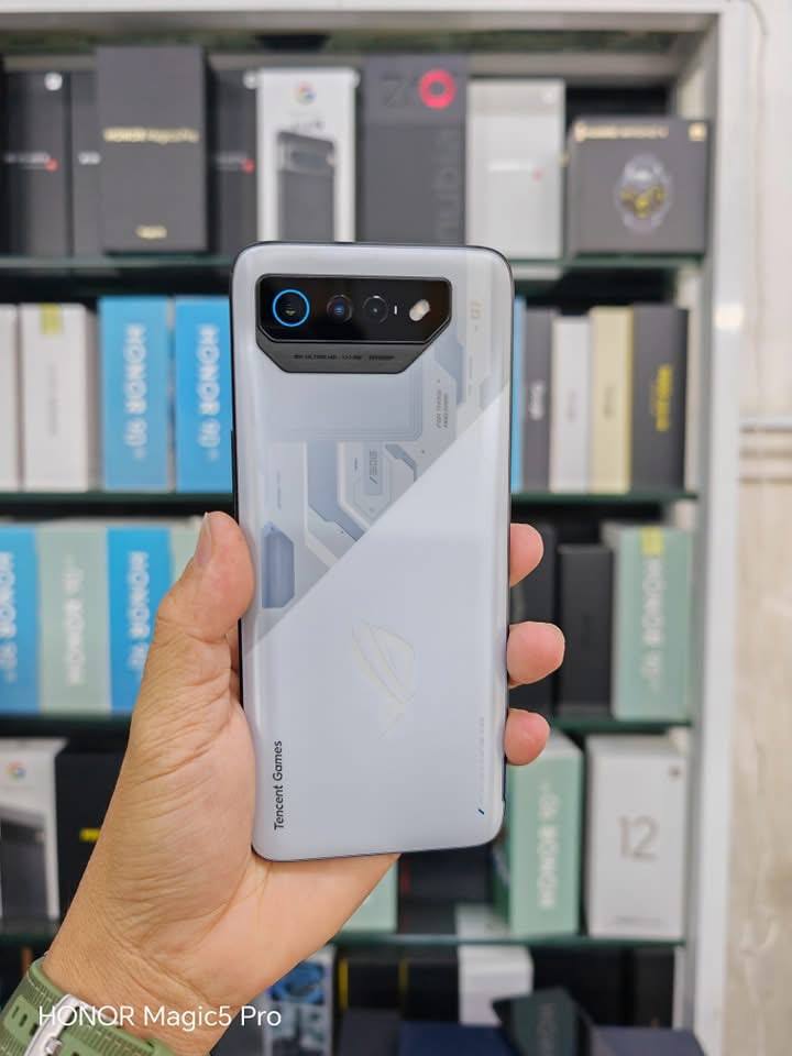 ASUS Rog Phone 7